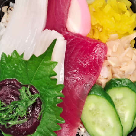 梅しそいかまぐろ丼｜高座渋谷でお寿司のテイクアウト・デリバリーならすしっちょ