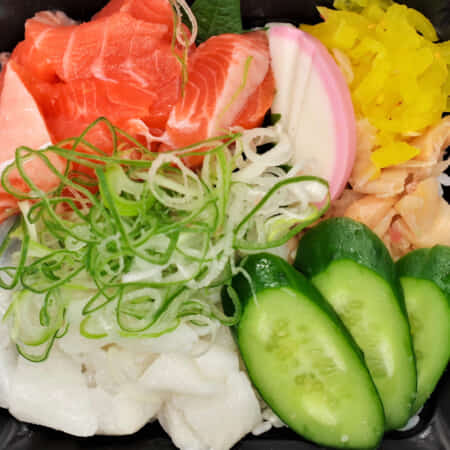 とろサーモンえんがわ丼｜高座渋谷でお寿司のテイクアウト・デリバリーならすしっちょ